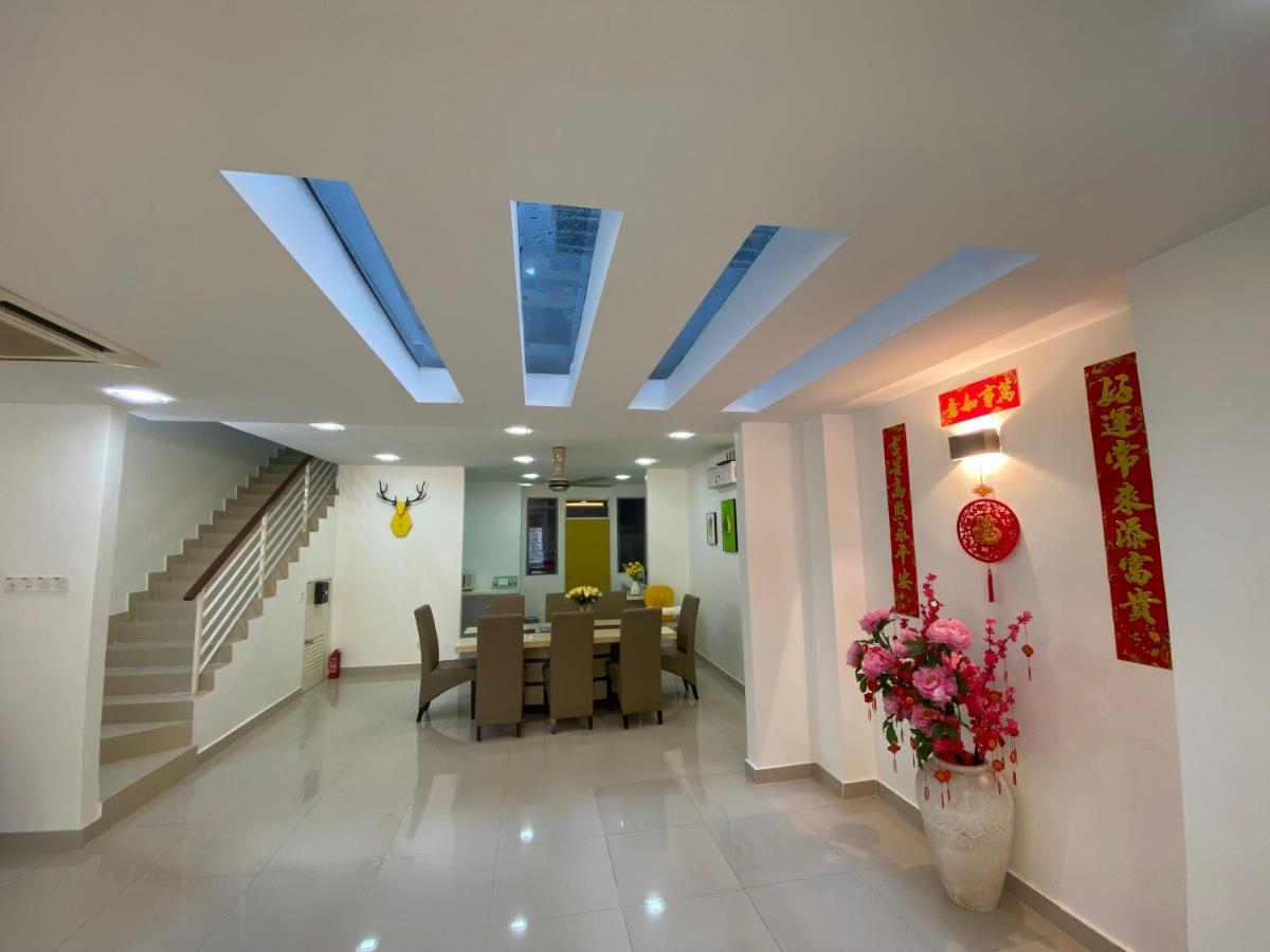 Entire Residential Home•Jia Residences Bkt Serdang沙登温暖的家 Сери-Кембанган Экстерьер фото