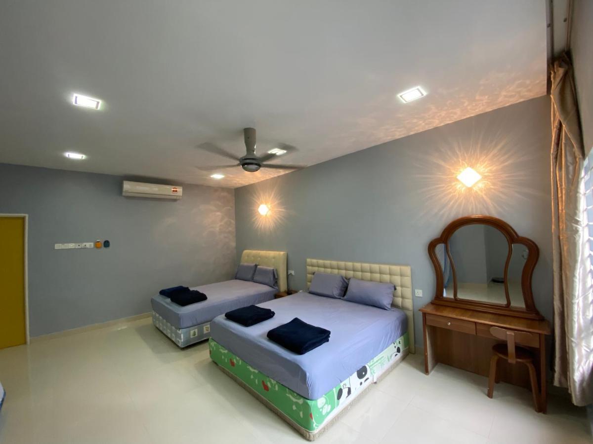 Entire Residential Home•Jia Residences Bkt Serdang沙登温暖的家 Сери-Кембанган Экстерьер фото
